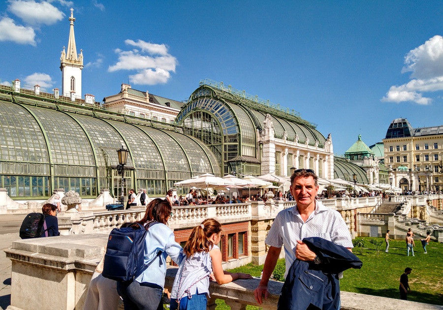 Wenzel im Garten der Hofburg Wien